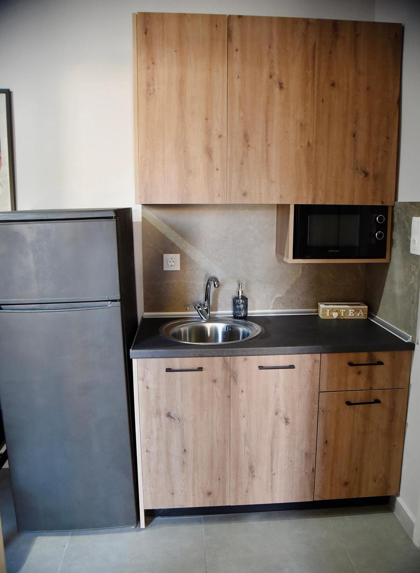 Room Nine 9 Beachfront Apartments Nea Kallikrateia Ngoại thất bức ảnh