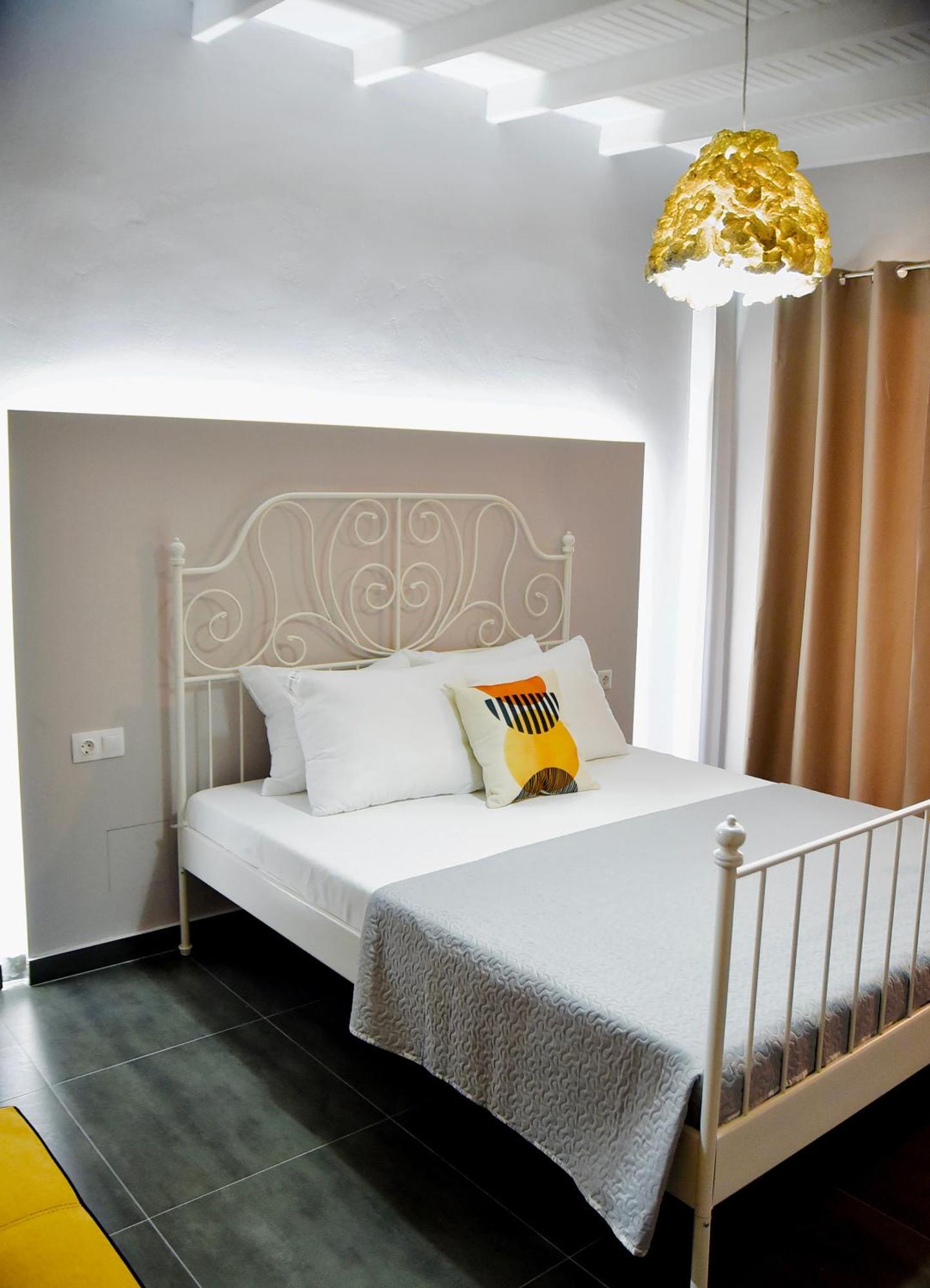 Room Nine 9 Beachfront Apartments Nea Kallikrateia Ngoại thất bức ảnh