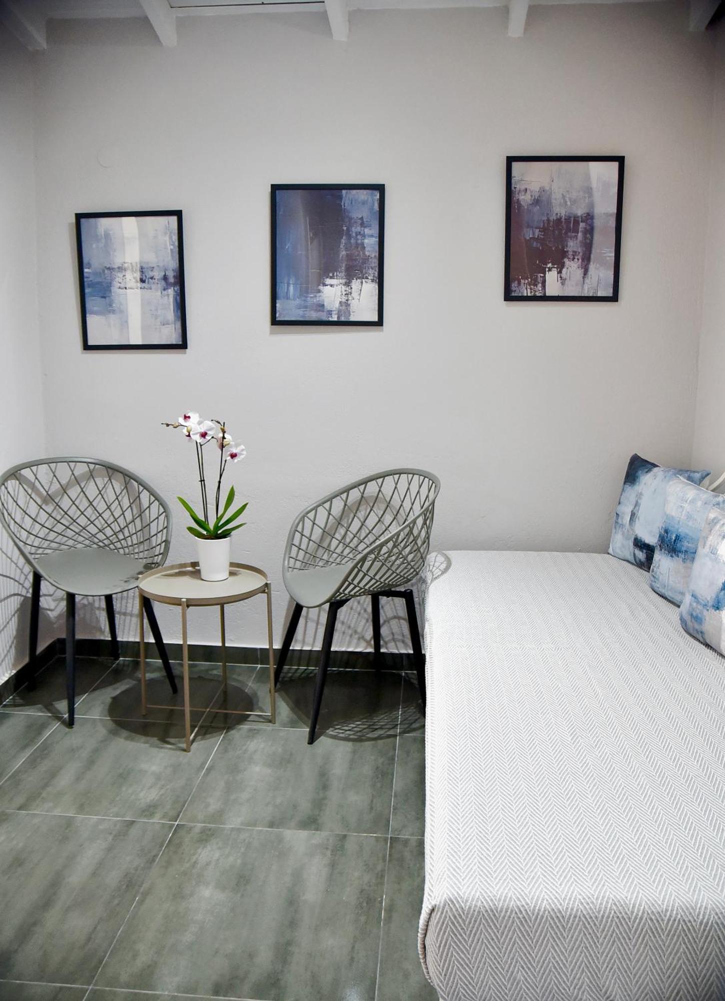 Room Nine 9 Beachfront Apartments Nea Kallikrateia Ngoại thất bức ảnh
